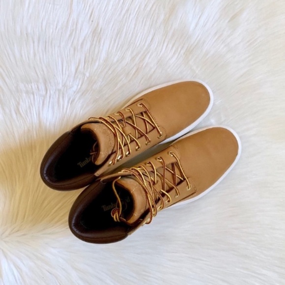 Timberland Wheat Londyn 6” Lace Up Sneaker Boots - Picture 4 of 8